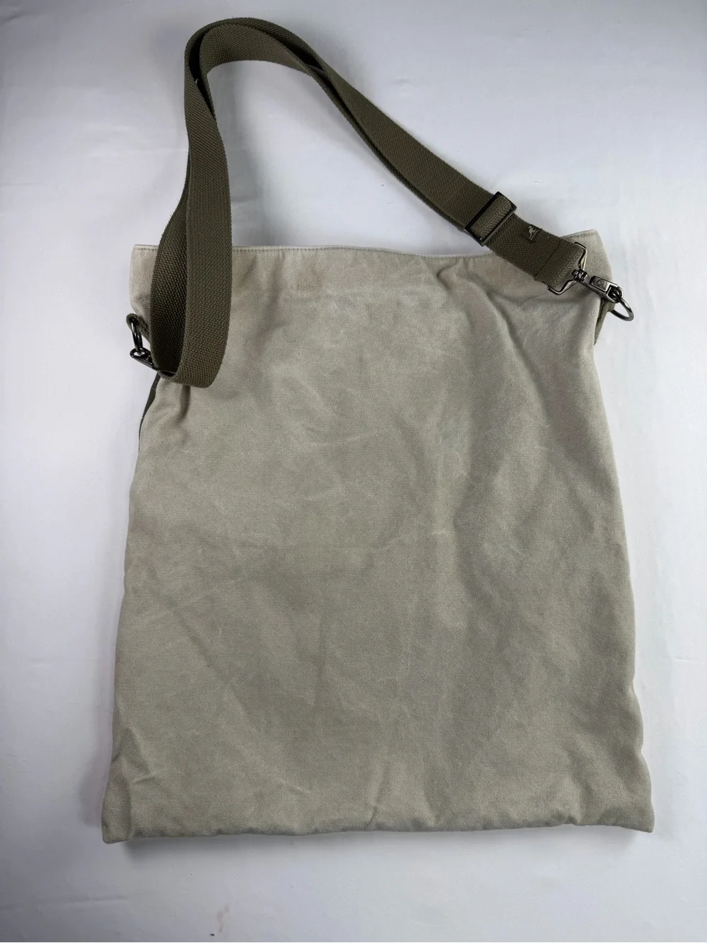 Kangol Canvas Tan and Olive Green Canvas Folding Messenger Bag Adjustable Strap